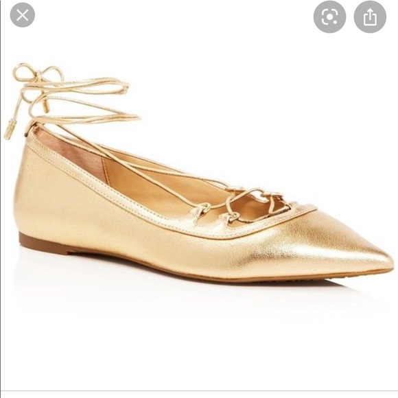 Michael Kors metalic gold lace up pointy flats NEW - Picture 2 of 6